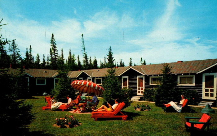 Johnsons Rustic Dance Palace (Johnsons Rustic Resort, Krauses Hotel) - Postcard Photo